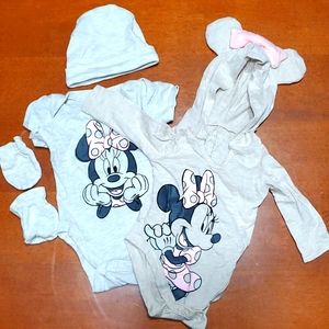 Minnie onesies set